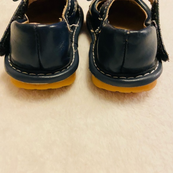 Shoes:Toddler Blue Leather Velcro Size 3 EUC - Picture 4 of 5